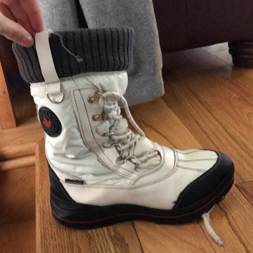 Winter boots